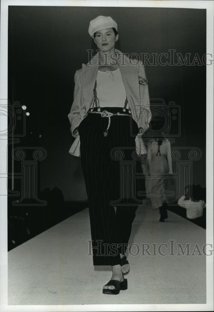 1993 Press Photo Desginer Ralph Lauren showed French-inspired outfit- Historic Images