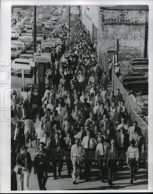 1968 Press Photo March of Dissident Democratic Convention Delegates - mjx07091
