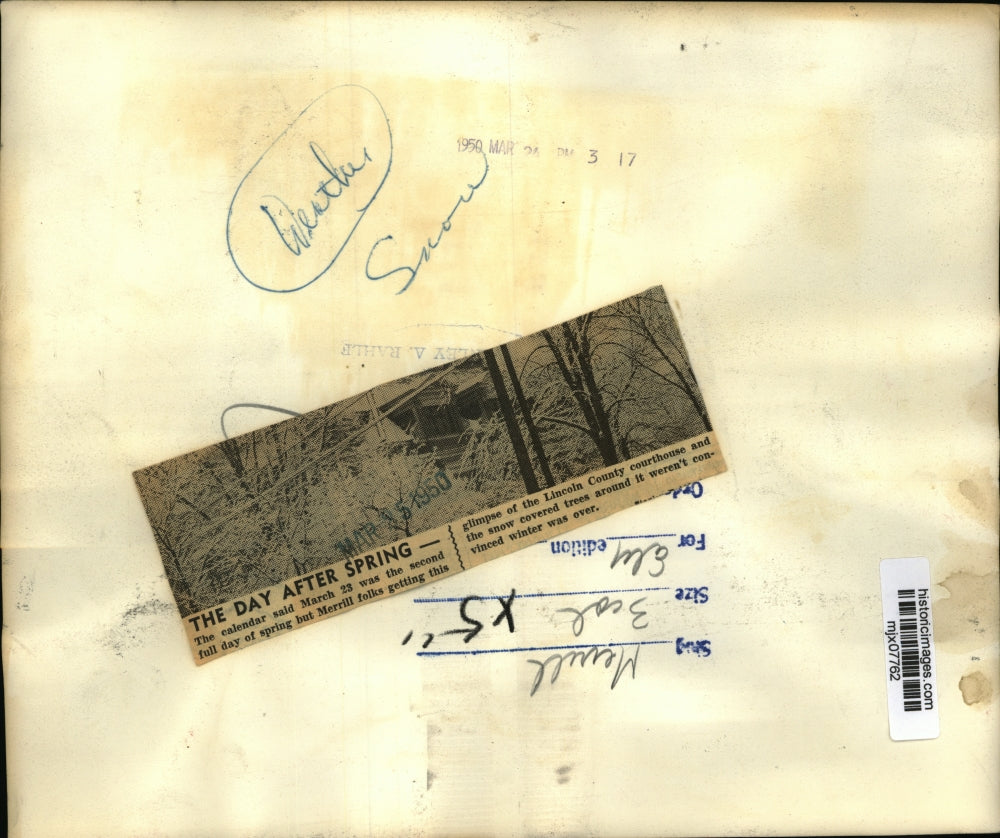 1950 Press Photo Lincoln County courthouse and the snow covered trees