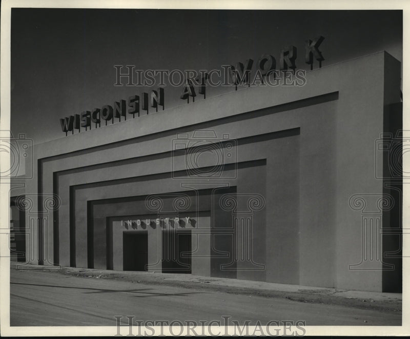 Load image into Gallery viewer, 1950 Press Photo Wisconsin At Work Building at the Wisconsin State Fair
