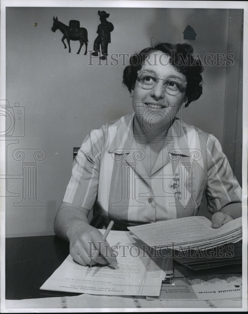 1961 Press Photo Mrs. Agnes Zeidler - mjx08933- Historic Images