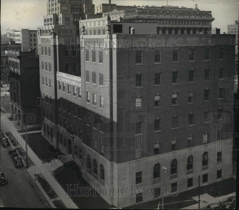 1942 Press Photo YWCA activities building at 610 N Jackson St - mjx09436