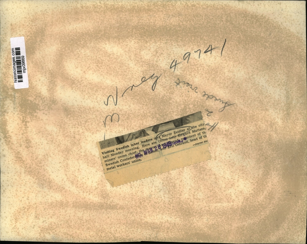 1949 Press Photo Mayor Zeidler and Sweish Labor leaders met at City Hall