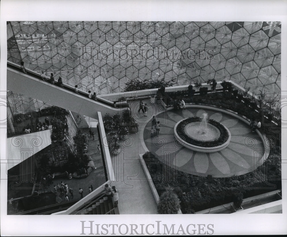 1971 Press Photo World's Fair in Montreal - mjx11064