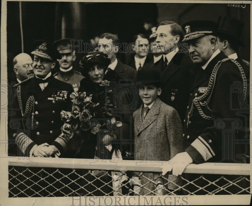 1921 Press Photo Admiral Lord Beatty,Lady Beatty,son, Peter at Battery, New York- Historic Images