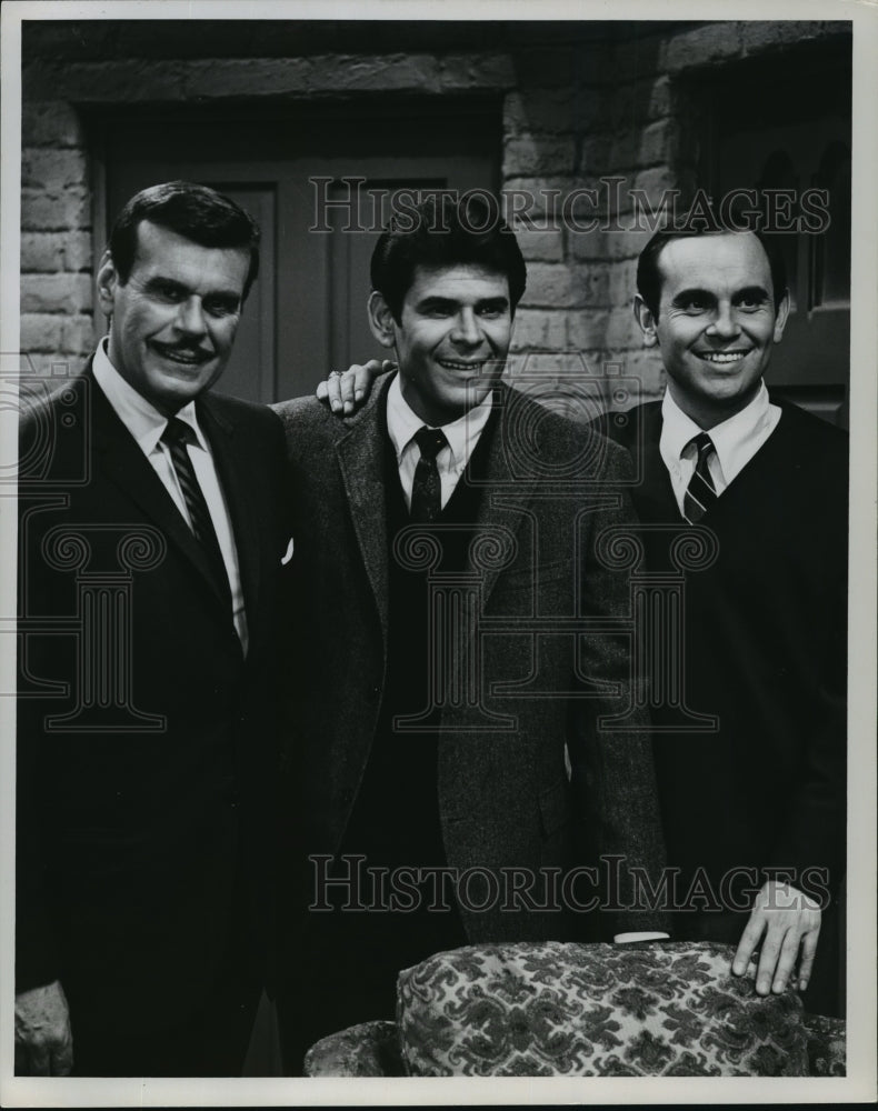 1968 Press Photo Billy De Wolfe, Joby Baker and Ronnie Schell - mjx12394- Historic Images