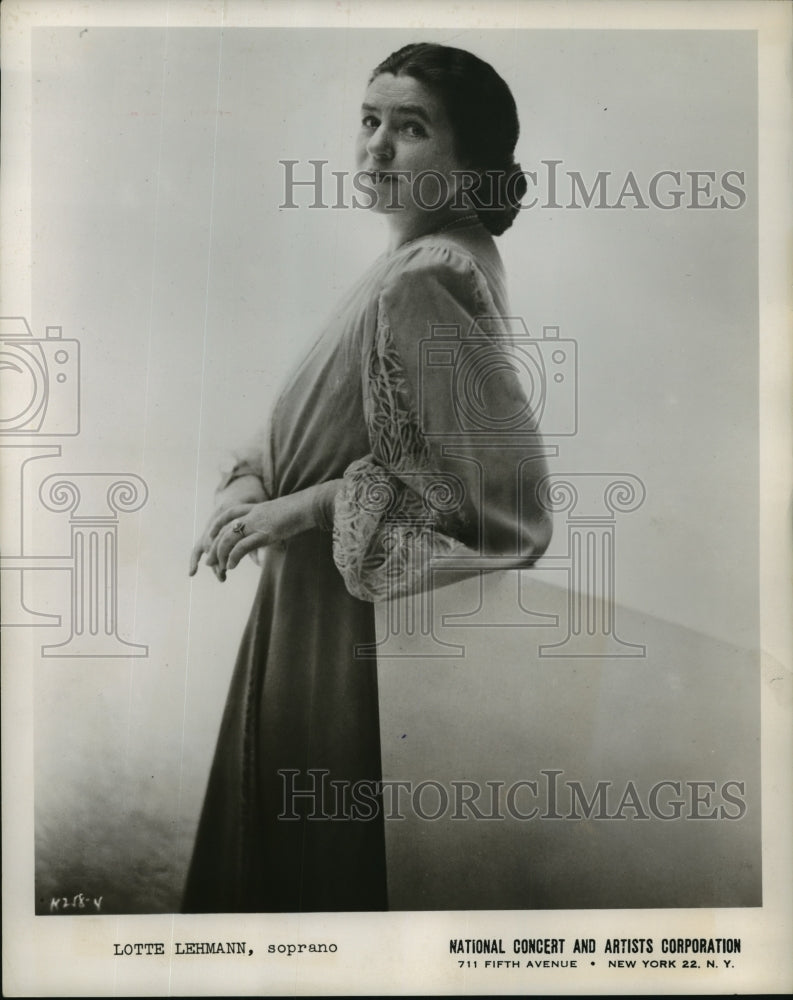 1950 Press Photo Lotte Lehmann, soprano - mjx12457- Historic Images