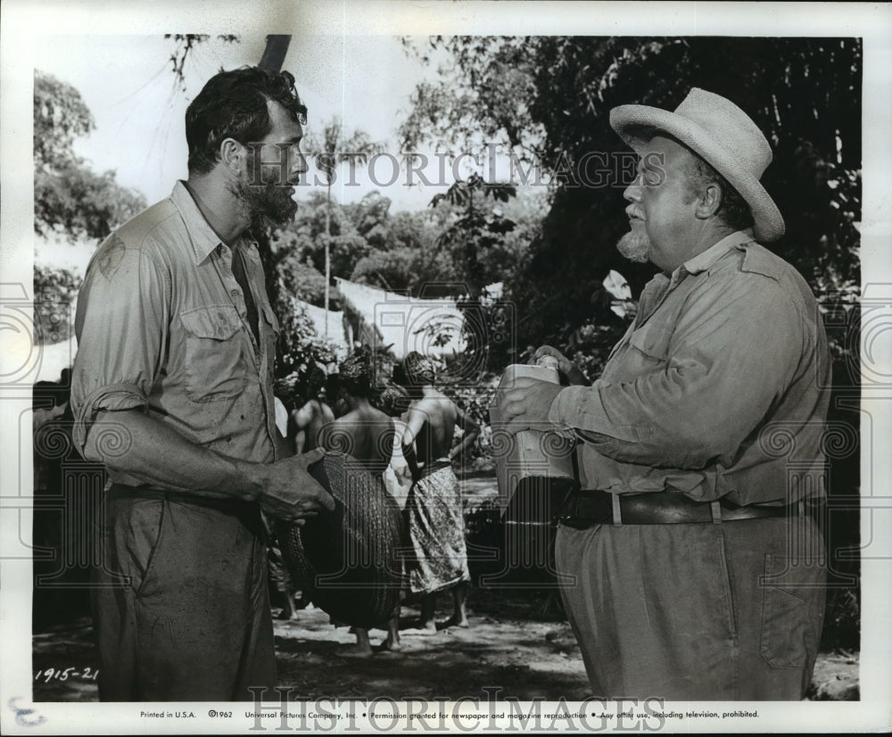 1962 Press Photo Rock Hudson, cast in &quot;The Spiral Road,&quot; at the Riverside.- Historic Images