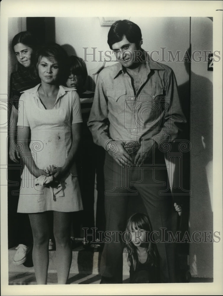 1976 Press Photo Barbara Harris and Joseph Bologna Star in Mixed Company on CBS- Historic Images