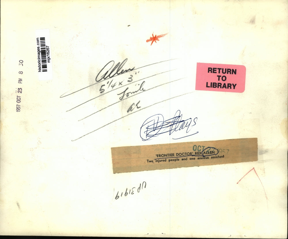 1957 Press Photo "Frontier Doctor" Rex Allen - mjx16267
