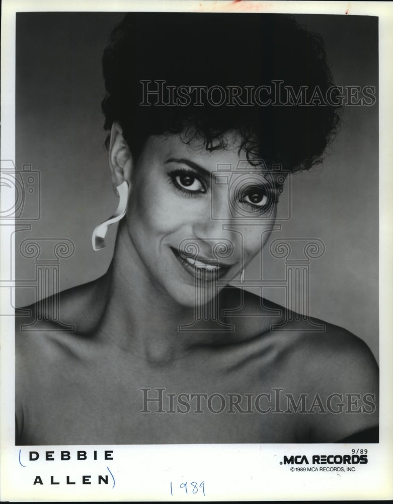 1990 Press Photo Debbie Allen revived &quot;A Different World&quot;- Historic Images