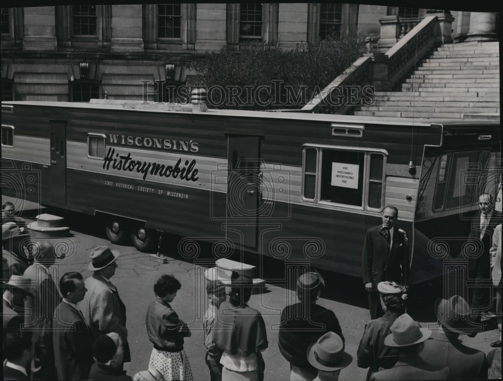 1954 Press Photo Wisconsin state historical society's historymobile in Madison