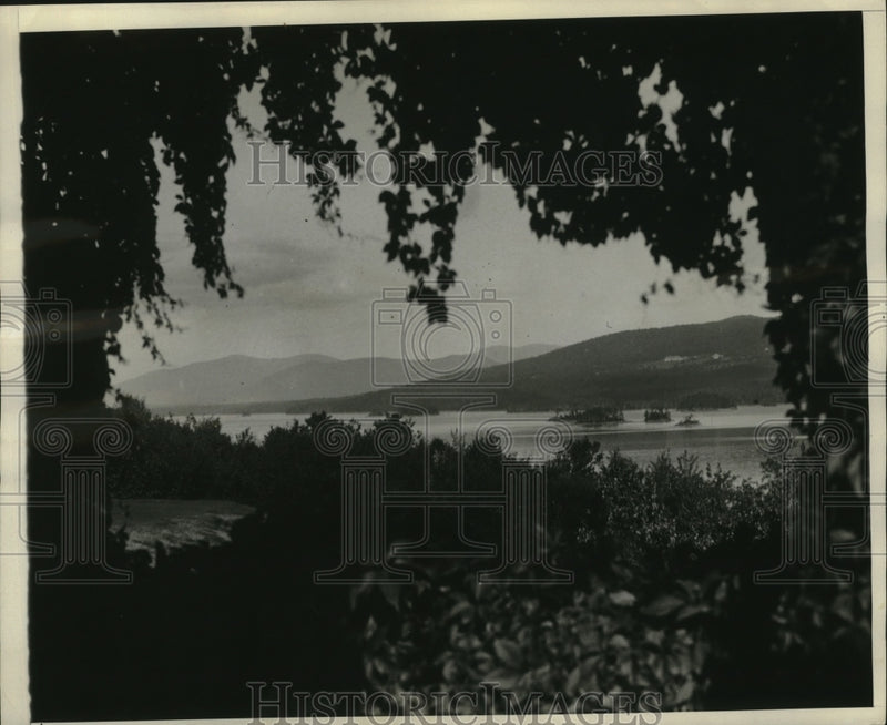 Load image into Gallery viewer, 1929 Press Photo View from Moosehead Lake, Maine
