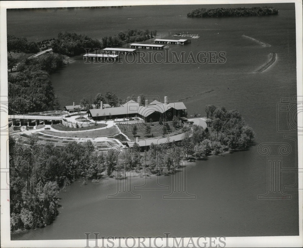 1970 Press Photo Aerial view of Barkley Lodge, Kentucky State Park resort-hotel- Historic Images