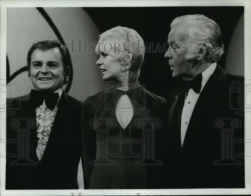 1975 Press Photo Gary Burghoff, Joey &amp; Ray Heatherton in Joey and Dad.