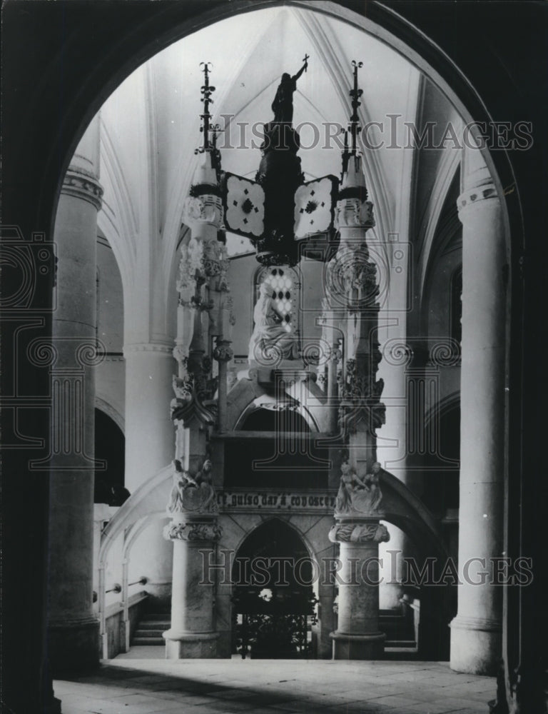1951 Press Photo Santo Domingo Cathedral holds remains of Christoper Columbus- Historic Images