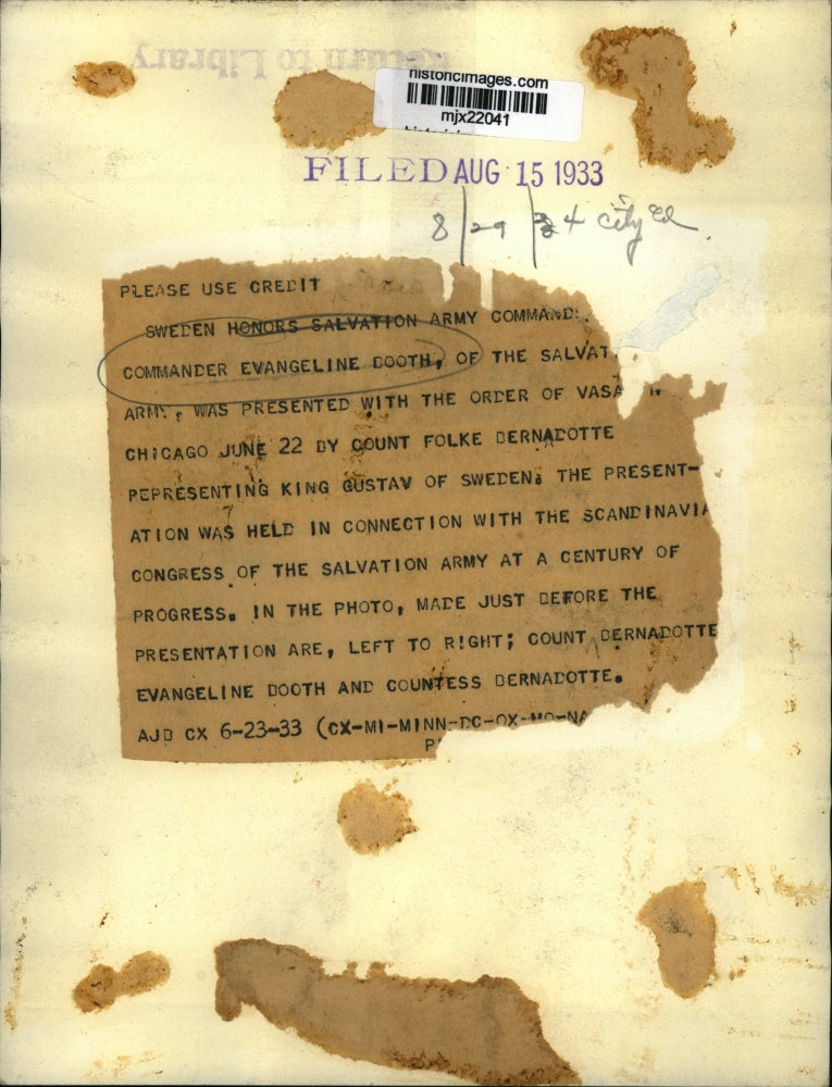 1933 Press Photo Evangeline Booth-Sweden Honors Salvation Army Commander.