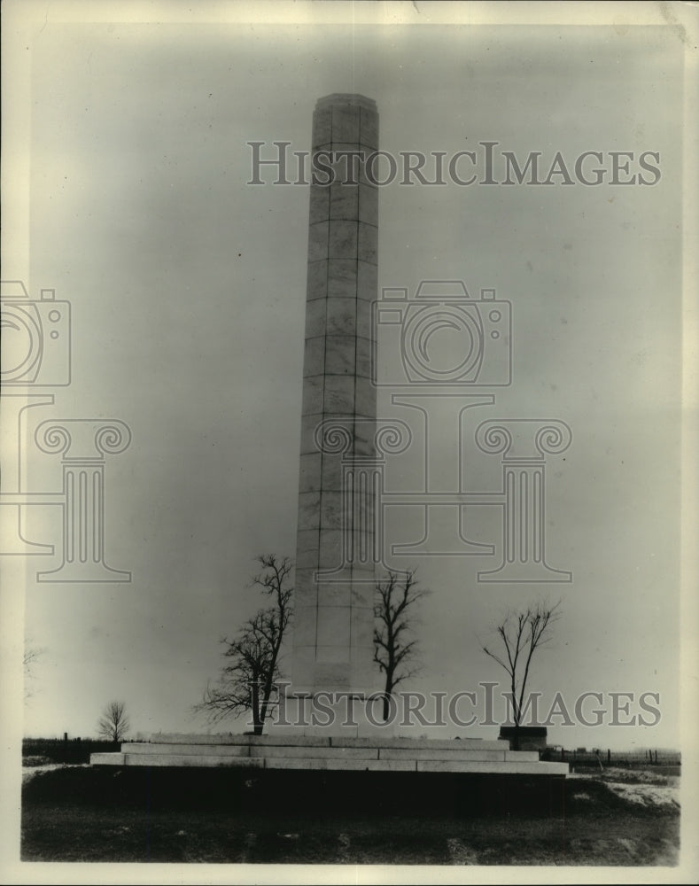 1932 Press Photo Canada-Memorials, In memory of Queen Victoria, Windsor, Ontario- Historic Images