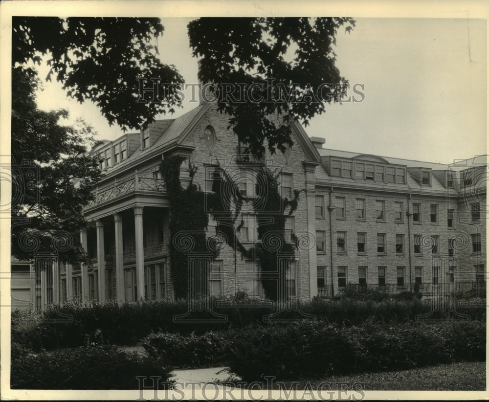 1936 Press Photo Hall On Campus Of Lawrence, College At Appleton, Wisconsin - Historic Images