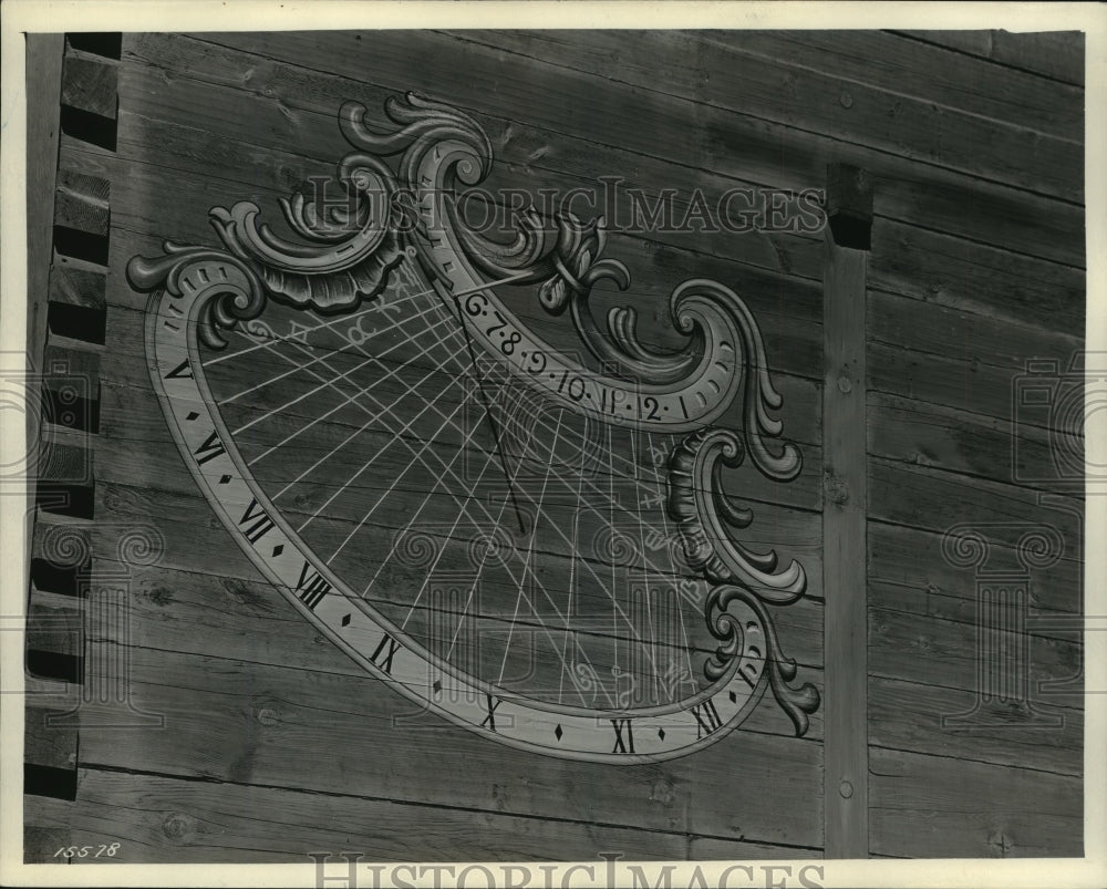 1931 Press Photo Early Morning Sun Dial Painted On East Side Of The Waelderhaus