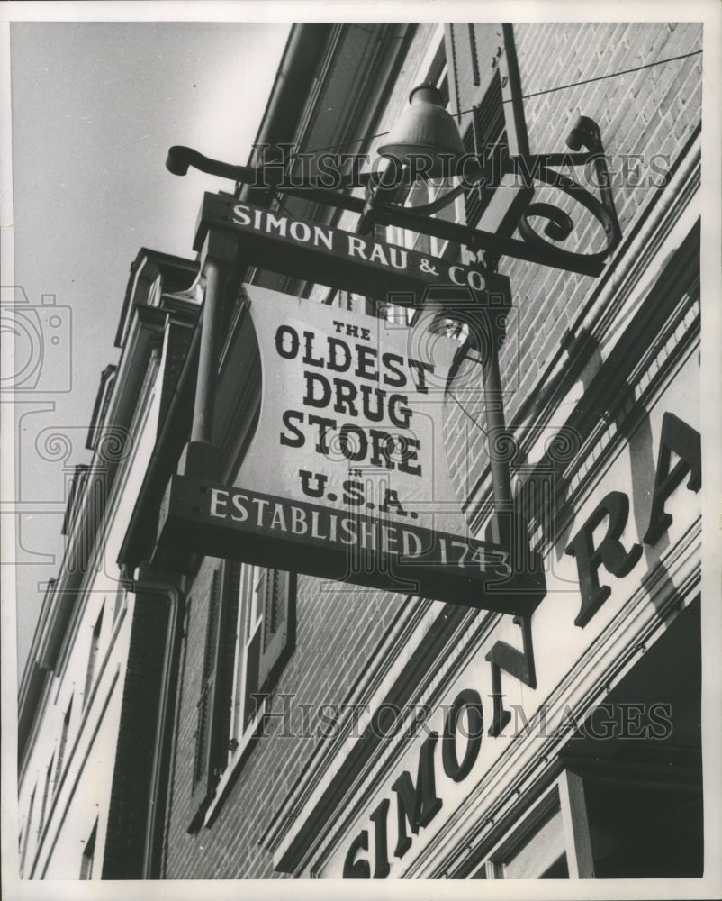 1953 Press Photo &quot;The oldest drug store in the United States&quot; promotes antiquity- Historic Images