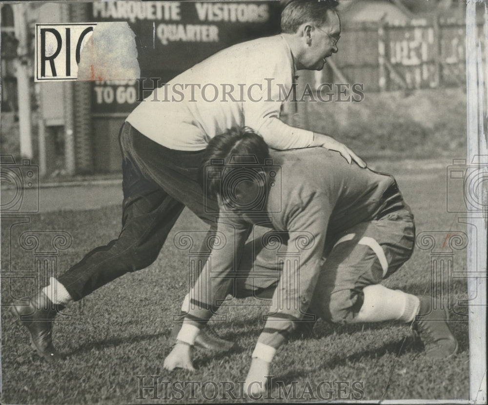 1932 Press Photo Coach Frank J. Murray - mjx24053