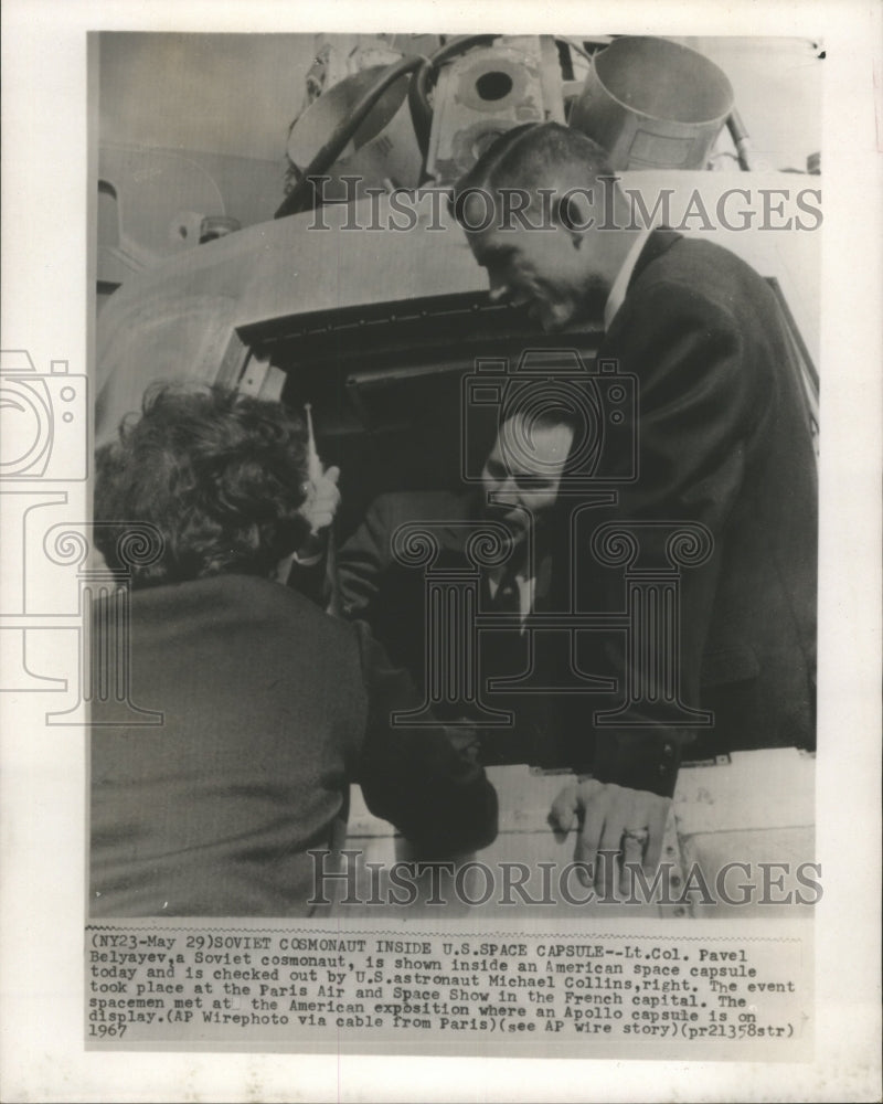 1967 Press Photo Pavel Belyayev-Soviet Cosmonaut-Sits Inside American Capsule- Historic Images