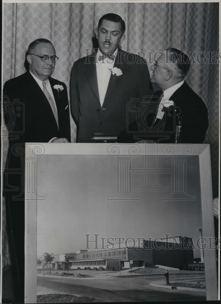 1955 Press Photo School officials attend the dedication of Custer high school
