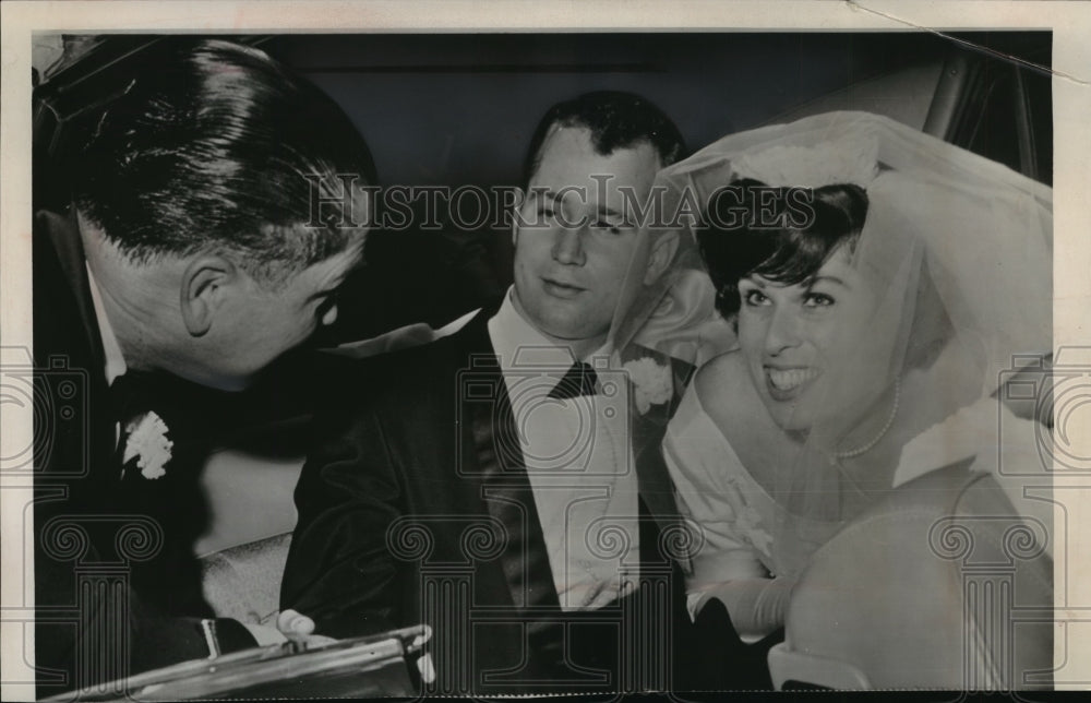 1961 Press Photo James R. Hoffa-Teamsters&#39; Union President With Daughter Barbara- Historic Images