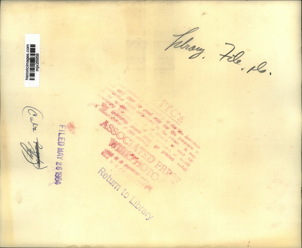 1964 Press Photo Students Volunteering For Sugar Harvest in Cuba - mjx26958