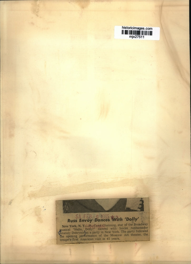 1965 Press Photo Carol Channing of "Hello, Dolly!' Dances with Anatoly Dobrynin