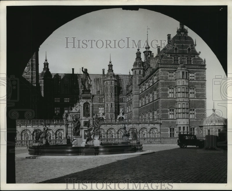 Load image into Gallery viewer, 1944 Press Photo Buildings in Denmark - mjx28005
