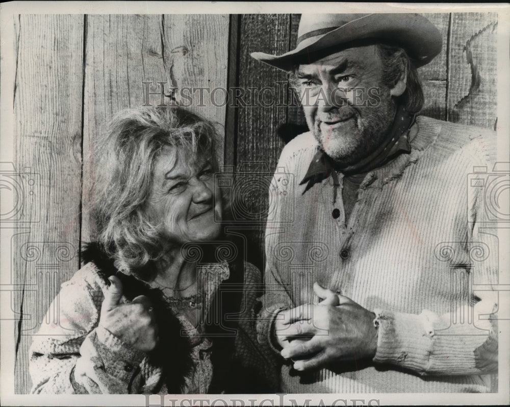 1973 Press Photo Jeanette Nolan and John McIntyre in &quot;Dirty Sally&quot; - mjx28396- Historic Images