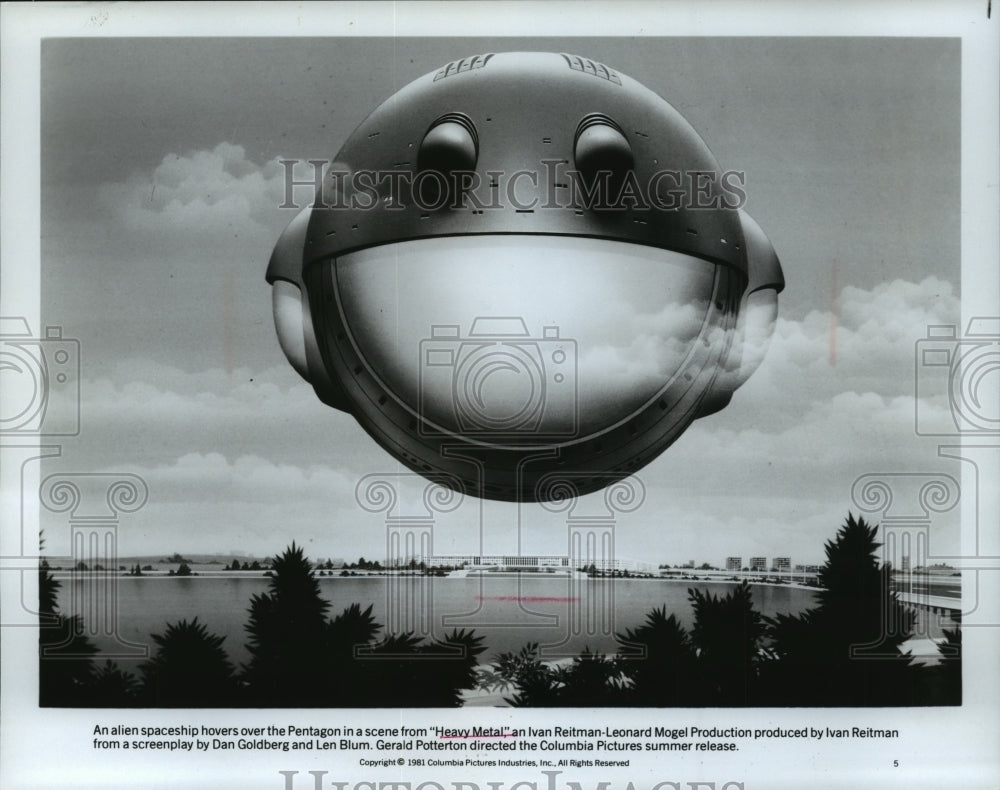 1981 Press Photo Alien Spaceship Over Pentagon in Scene from "Heavy Metal"- Historic Images