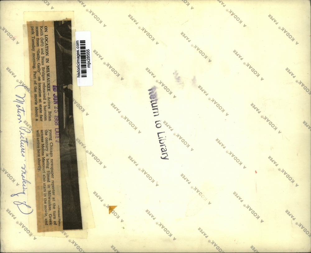 1968 Press Photo Brian Keith and Beau Bridges Rehearse for "Gaily, Gaily"