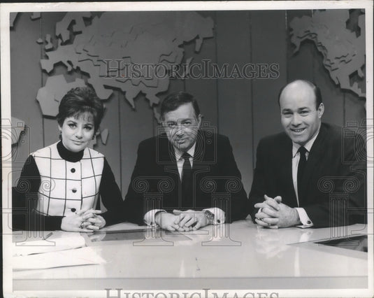 1971 Press Photo Hugh Downs, Today Show Host, Barbara Walters and Joe Garagiola- Historic Images