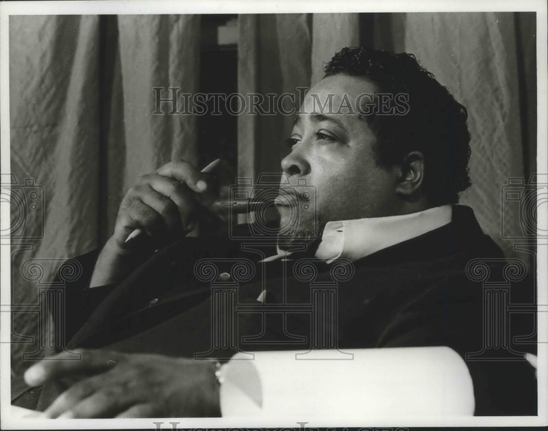 Load image into Gallery viewer, 1968 Press Photo Harry Dolan, Member of Watts Literary Workshop Douglass House

