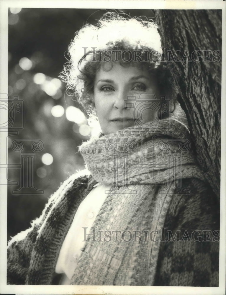 1985 Press Photo Joanne Woodward in "Do You Remember Love" - mjx30010- Historic Images