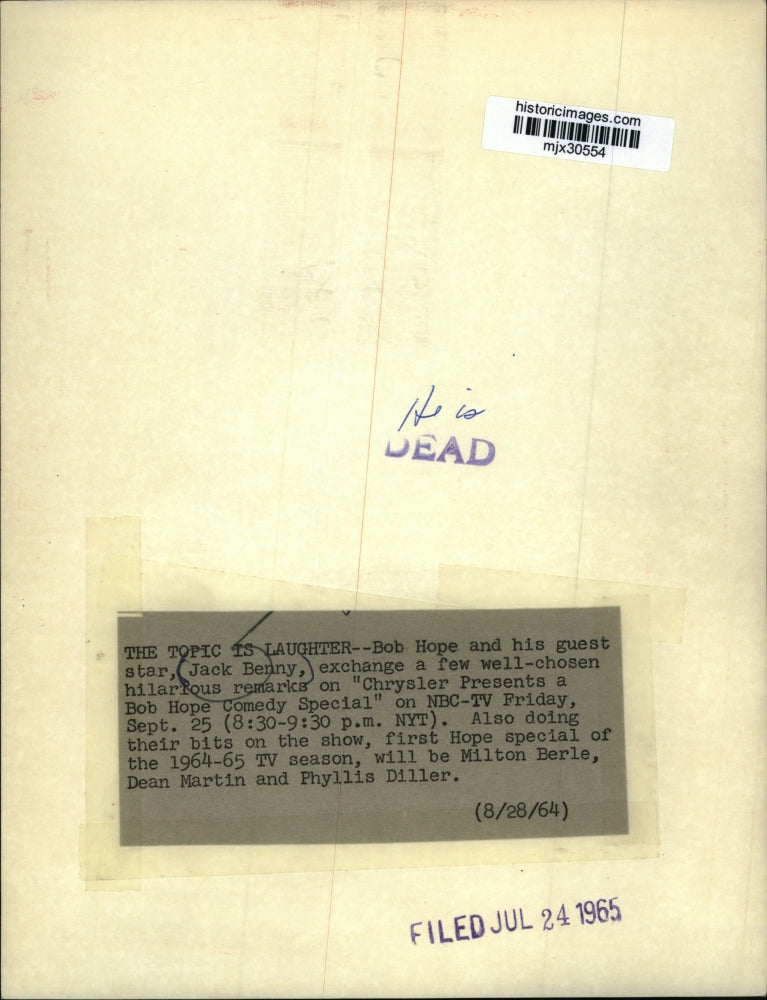 1964 Press Photo Bob Hope and Jack Benny on Chrysler Presents a Bob Hope Comedy