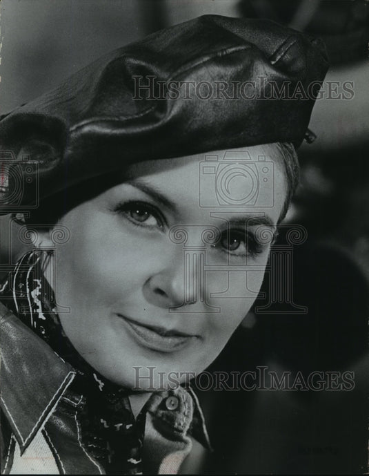 1969 Press Photo Joanne Woodward in "Winning" - mjx30630