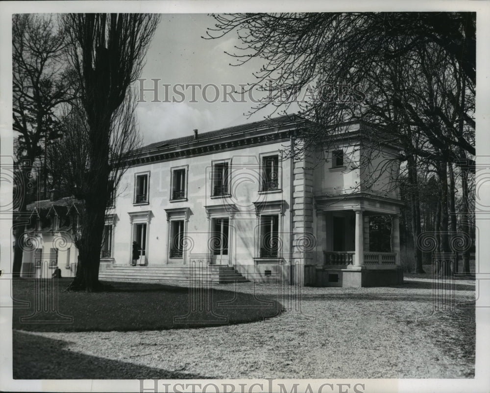 1951 Press Photo The "Villa Guyot" in Paris suburb to be Eisenhower residence.