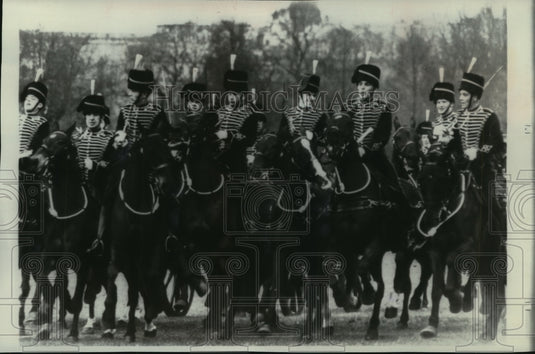 1968 Press Photo The King's Troop Royal Horse Artillery in Regent's Park, London- Historic Images