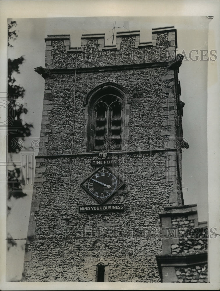 1937 Press Photo Signs on Church of Fierneaux Pelham in Hartfordshire, England