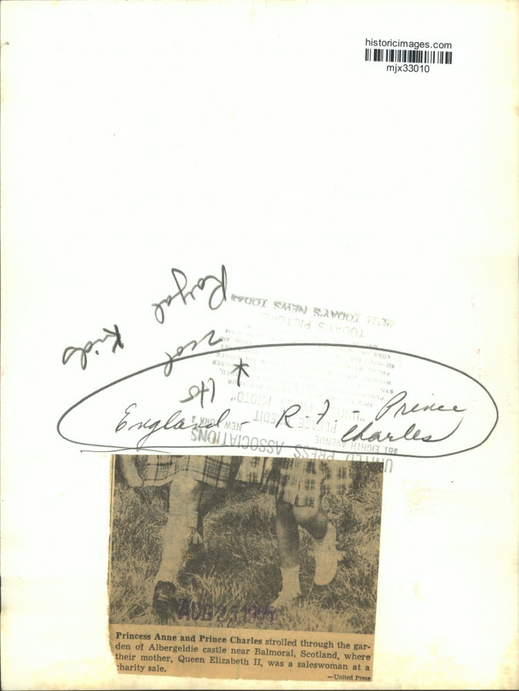 1955 Press Photo Princess Anne & Prince Charles at Albergeldie Castle, Scotland