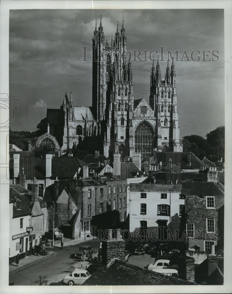 1979 Press Photo Canterbury Cathedral near London, England - mjx33076