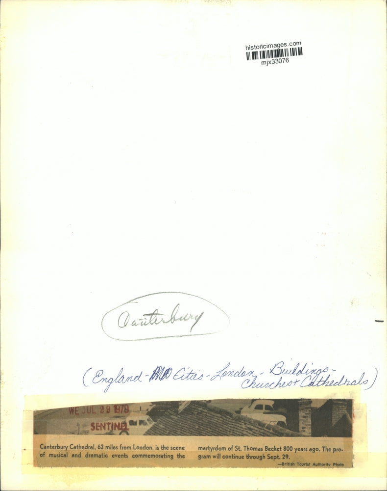Load image into Gallery viewer, 1979 Press Photo Canterbury Cathedral near London, England - mjx33076
