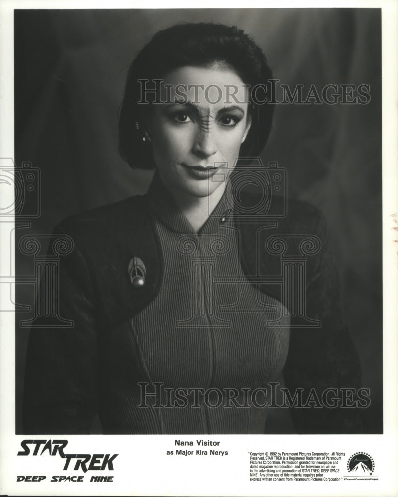 1992 Press Photo Nana Visitor as Kira Nerys in &quot;Star Trek: Deep Space Nine&quot;- Historic Images