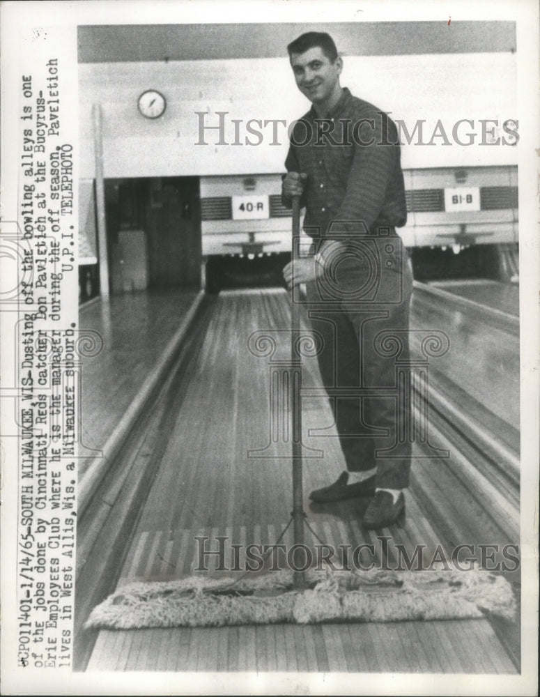 1965 Press Photo Don Paveletich at the Bucyrus-Erie Employees Club, Milwaukee- Historic Images