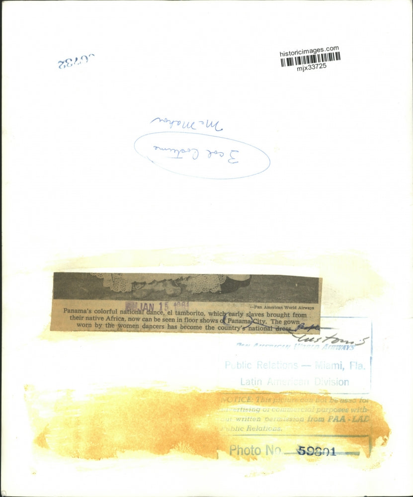 1961 Press Photo Panamanian dancers in costume in Panama City - mjx33725