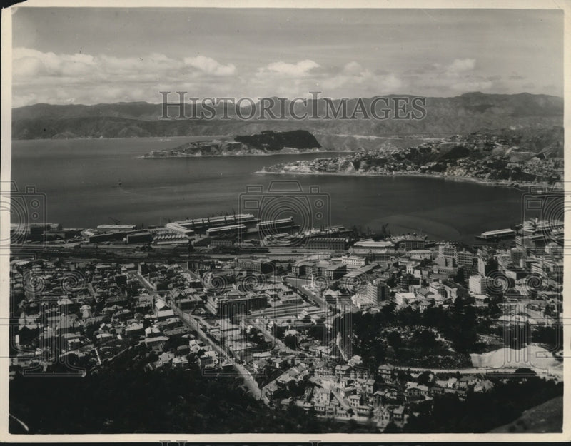 Load image into Gallery viewer, 1935 Press Photo Wellington, on North Island, in New Zealand - mjx34168
